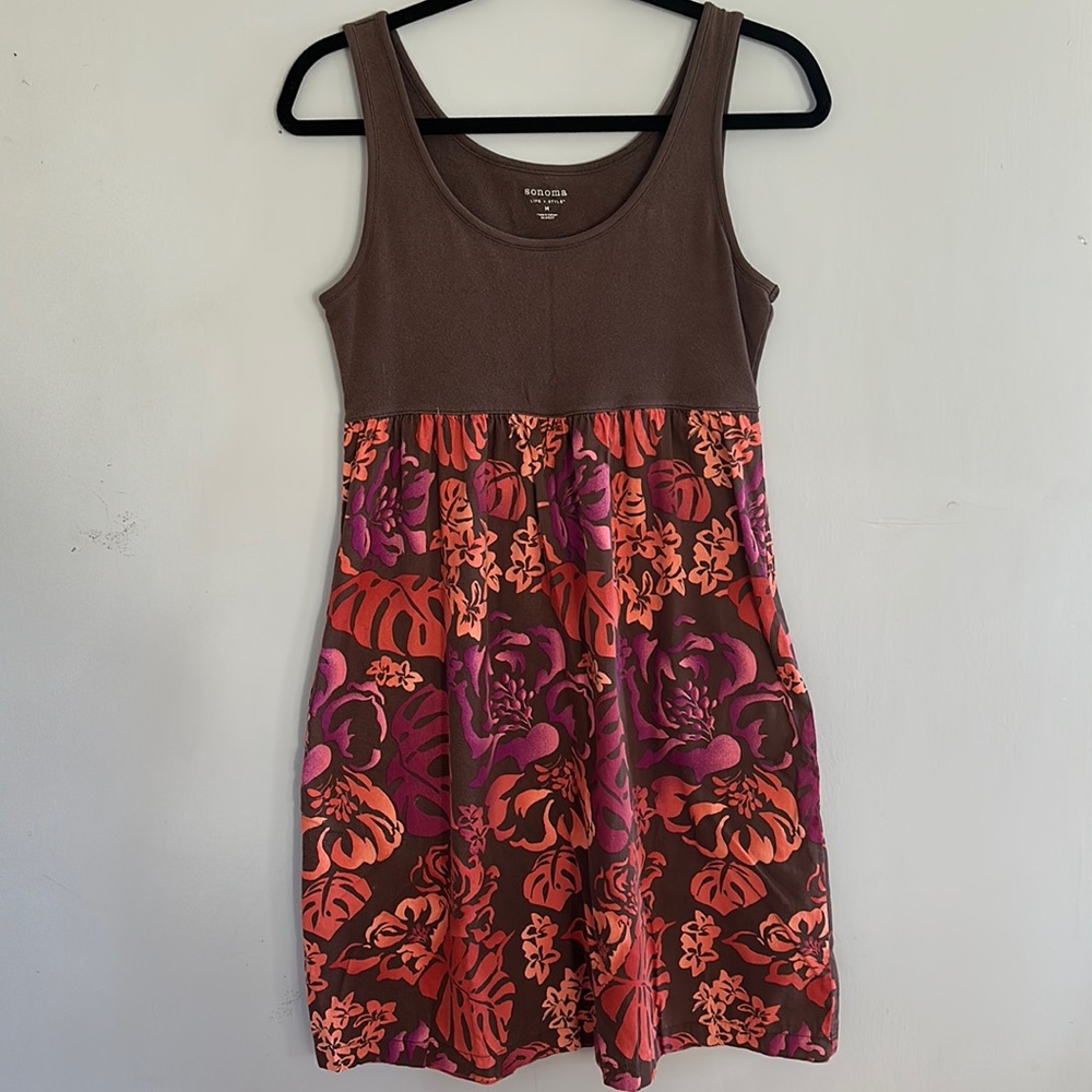 🔥 2/$8, 3/$10, 4/$12 🔥 comfortable Hawaiian inspired dress